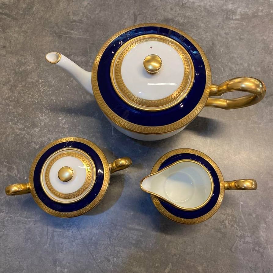 大倉陶園 ポット シュガーポット クリーマー 大倉陶園 コーヒーポット、シュガーポット、クリーマーセット ポット